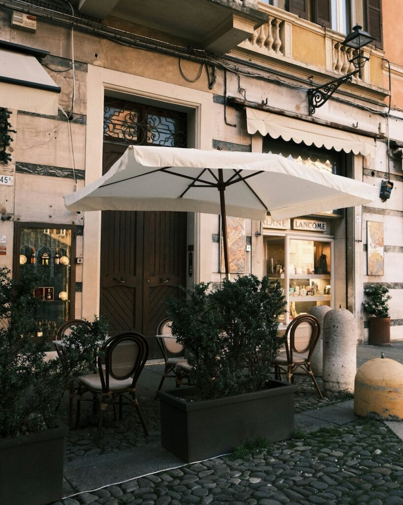 Italian cafe